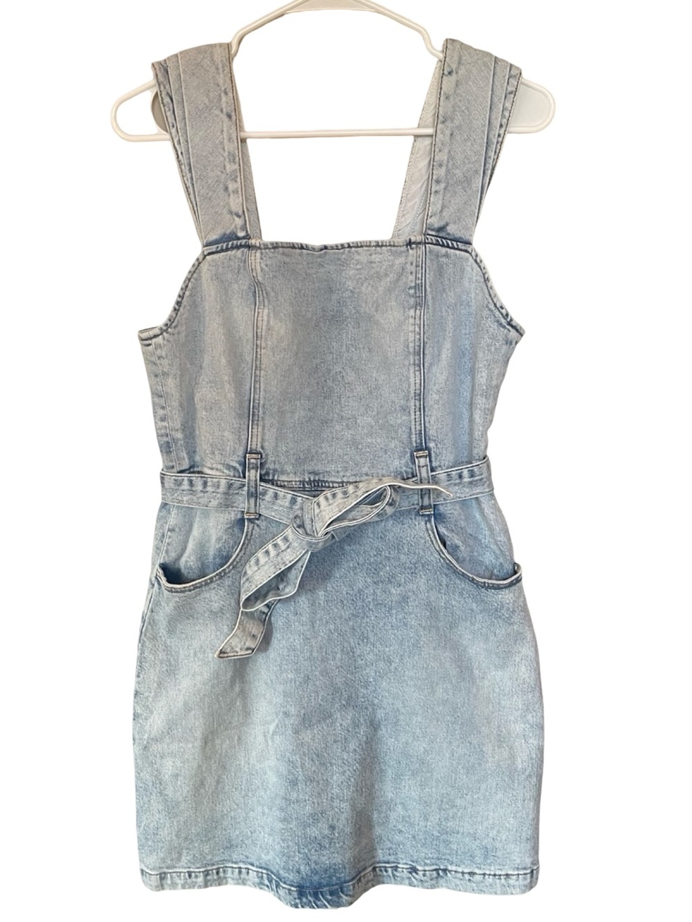 Alice + Olivia Gorgeous Pleated Denim Mini Dress Baby Blues Size 10